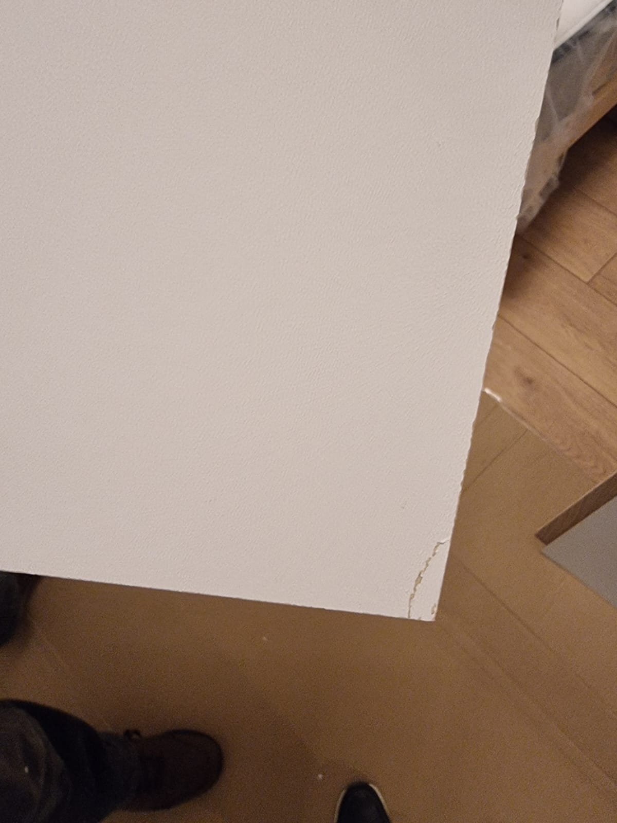 Poważne uszkodzenie narożnika